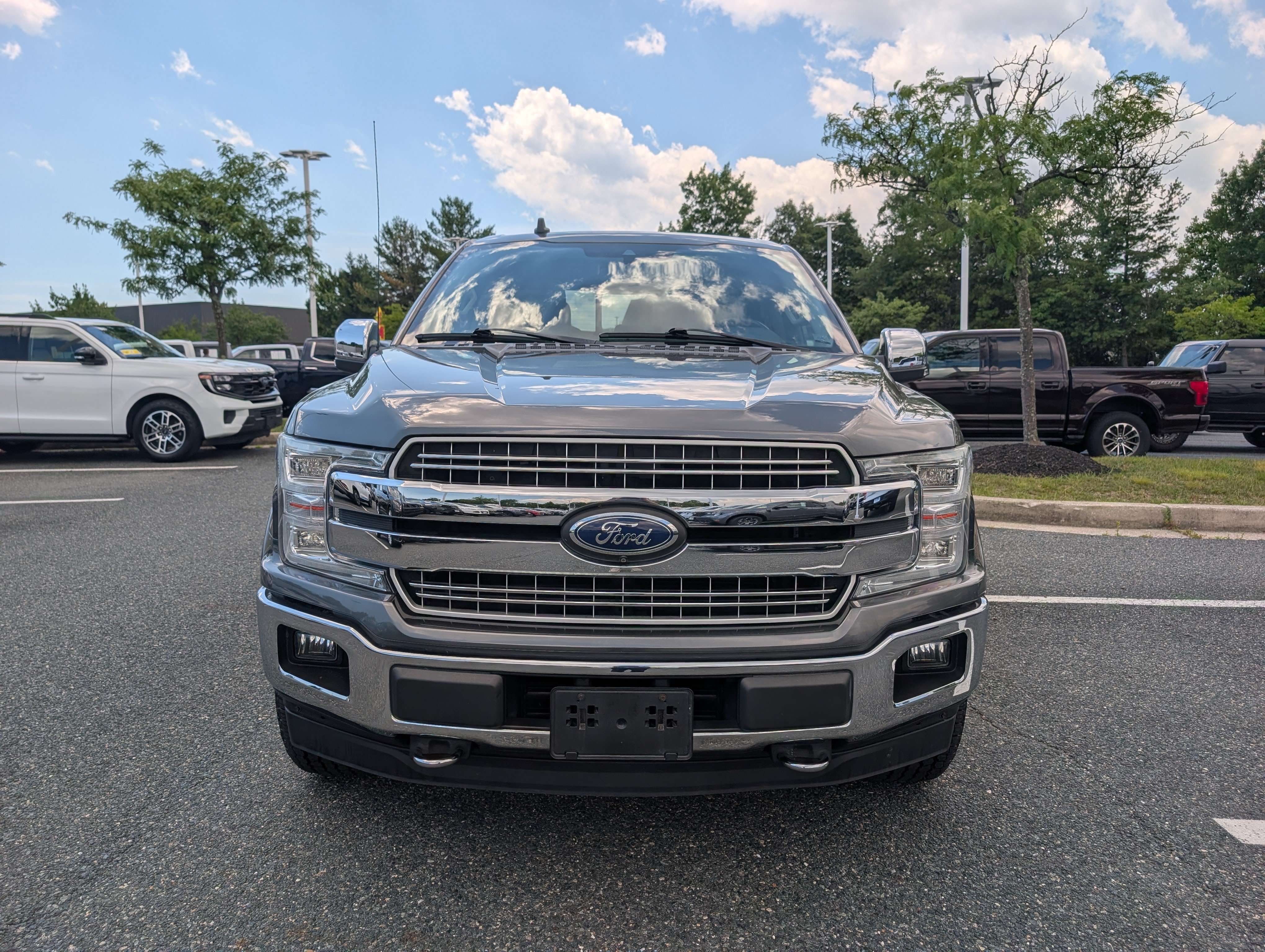 Certified 2019 Ford F150 Lariat w/ Equipment Group 502A Luxury AWD/4WD image 8