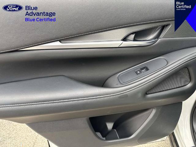 Used 2023 INFINITI QX60 Luxe w/ Cargo Package FWD image 11