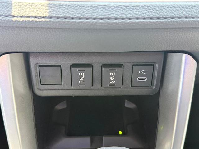 Used 2025 Toyota Corolla Cross XLE w/ Convenience Package AWD/4WD image 30