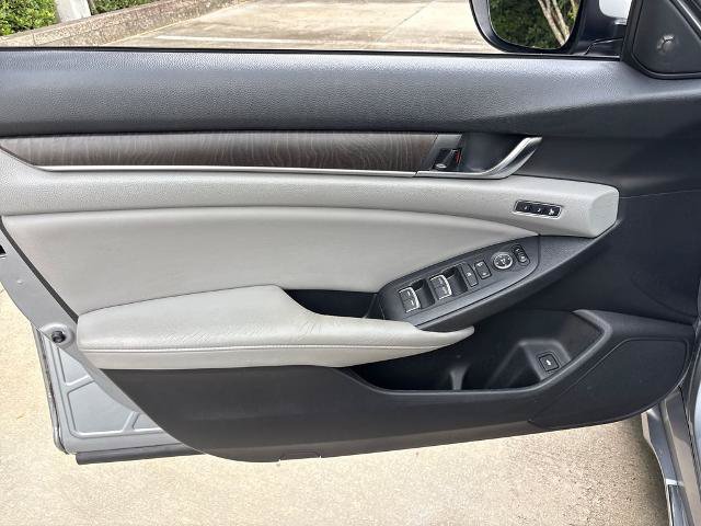Used 2018 Honda Accord EX-L image 15
