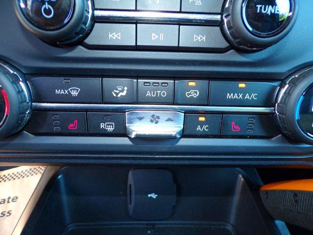 Certified 2023 Ford Bronco Badlands AWD/4WD image 16