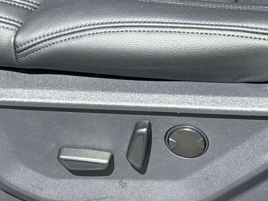 Certified 2025 Ford Expedition Max Active RWD image 26