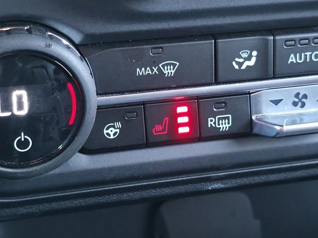 Certified 2024 Ford Bronco Badlands image 16