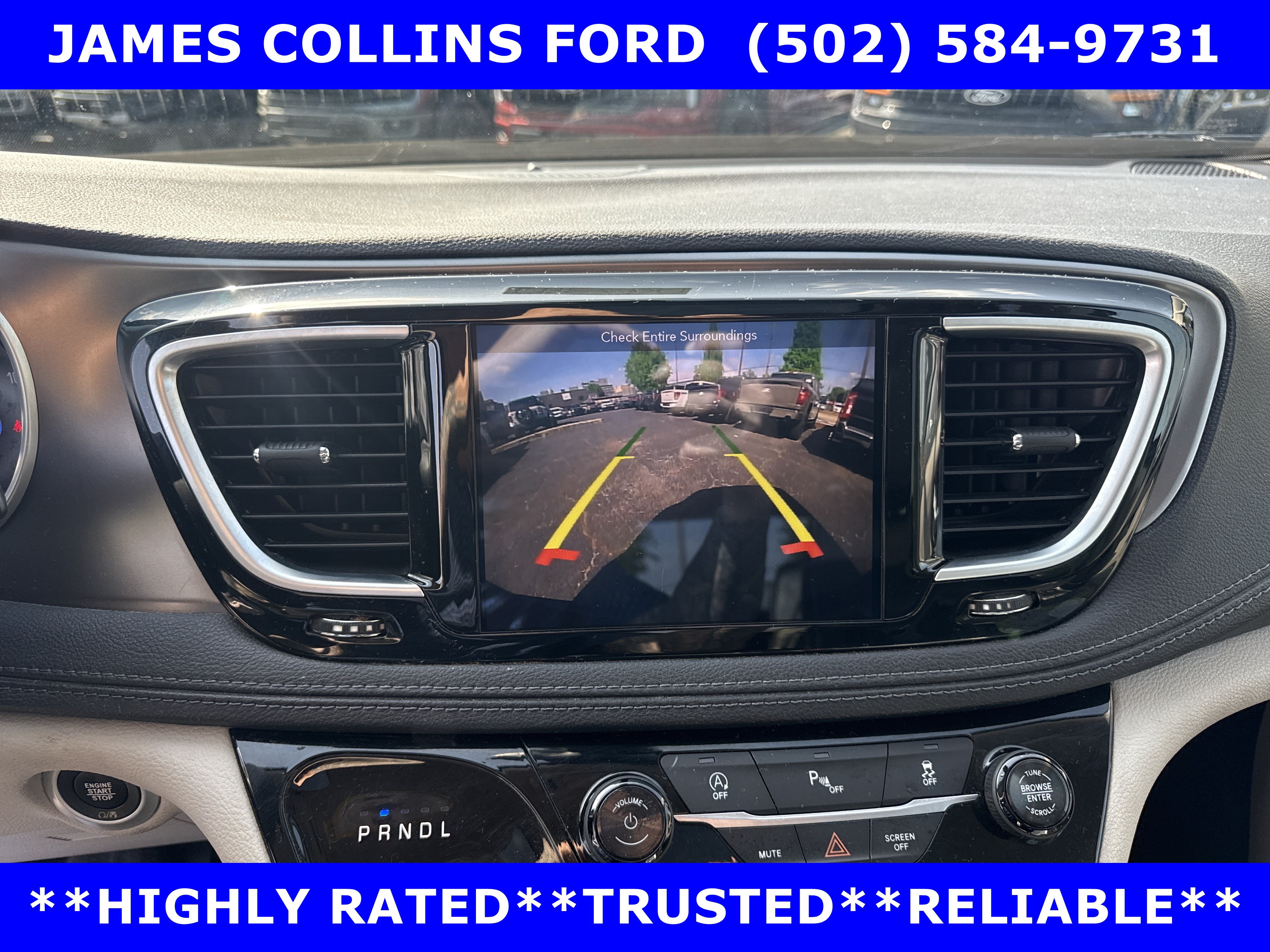 Used 2018 Chrysler Pacifica Limited FWD image 28