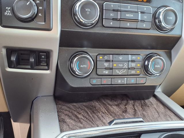 Certified 2019 Ford F250 Lariat w/ Lariat Value Package AWD/4WD image 8