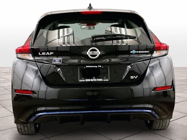 Used 2019 Nissan Leaf SV w/ SV Technology Package FWD image 4