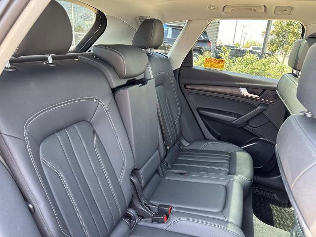 Used 2024 Audi Q5 2.0T Premium image 11