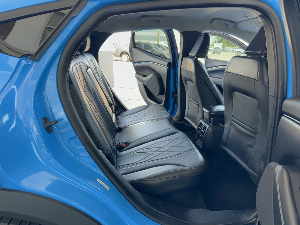 Certified 2022 Ford Mustang Mach-E Select w/ Comfort/Technology Package RWD image 15