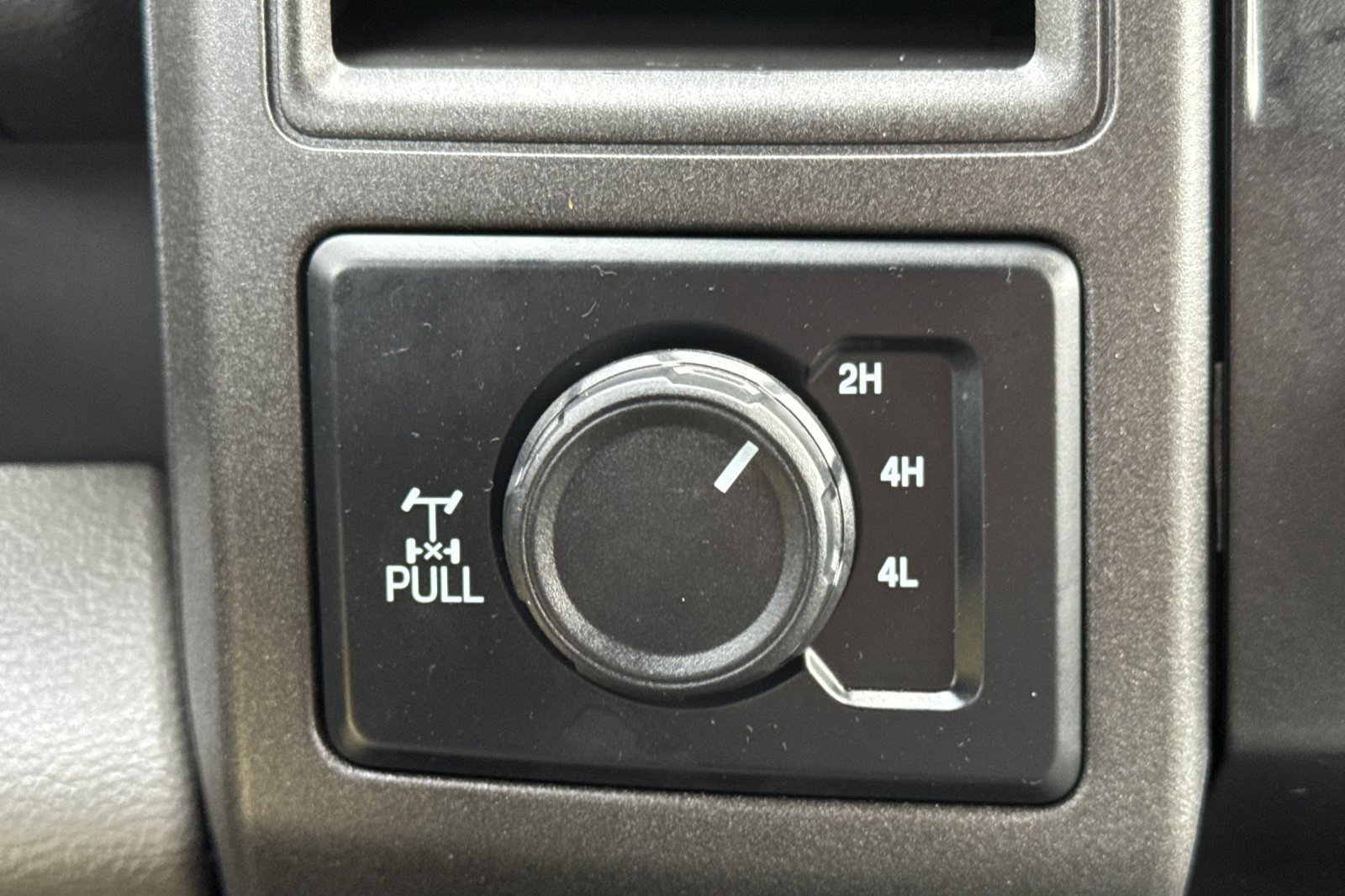 Certified 2022 Ford F350 XL w/ Power Equipment Group image 19