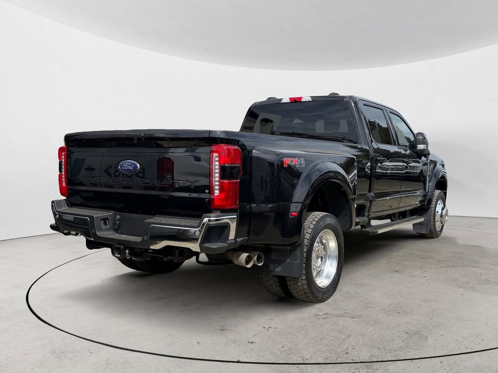 Certified 2025 Ford F450 Lariat w/ FX4 Off-Road Package AWD/4WD image 4