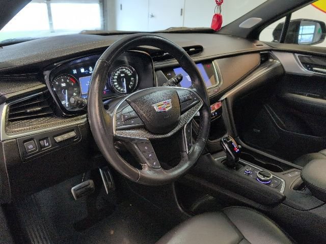 Certified 2023 Cadillac XT5 Sportv w/ Technology Package image 13