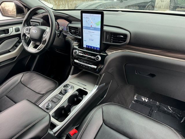 Certified 2023 Ford Explorer Limited w/ Limited Technology Package image 22