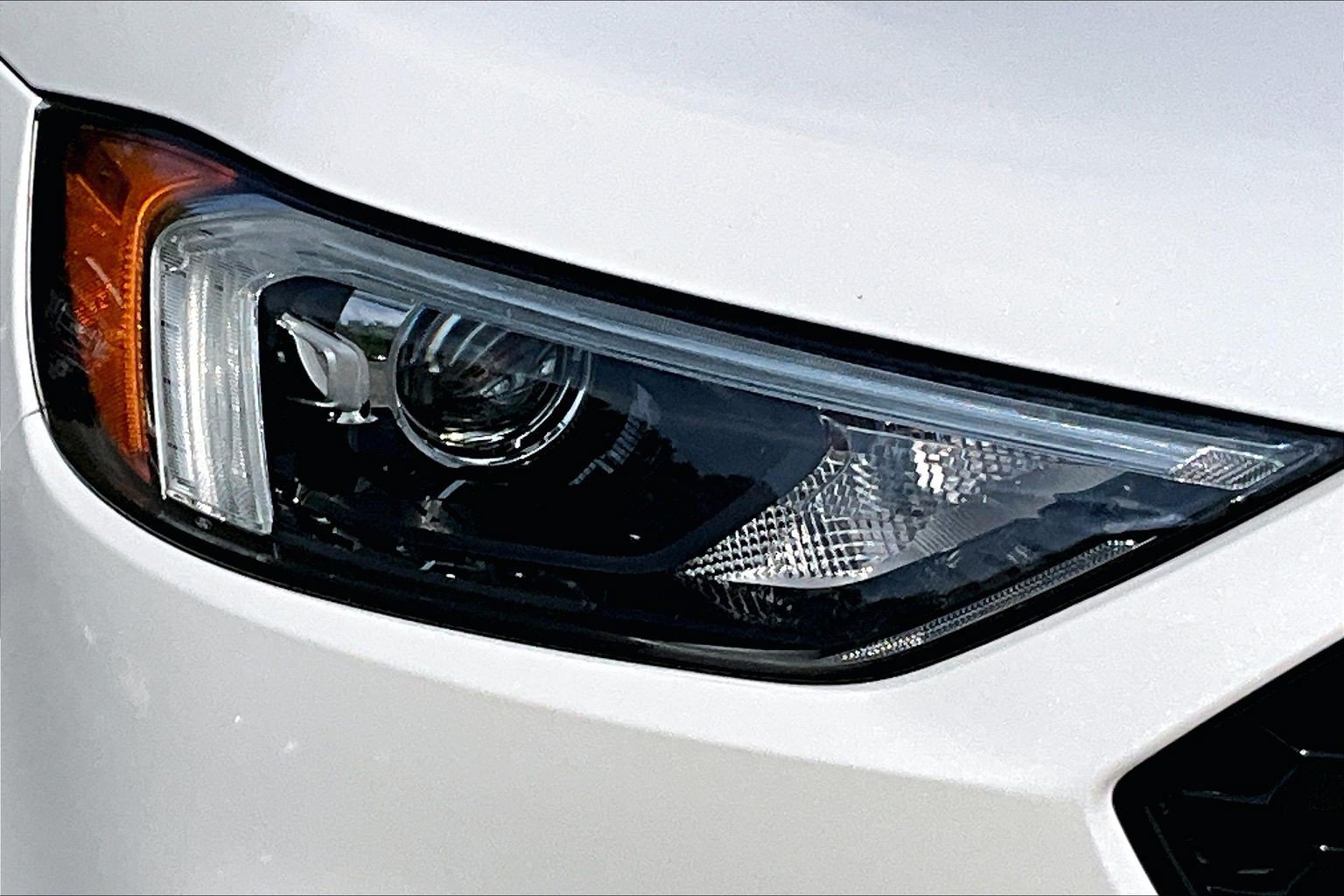 Certified 2020 Ford Edge ST w/ Cold Weather Package AWD/4WD image 30