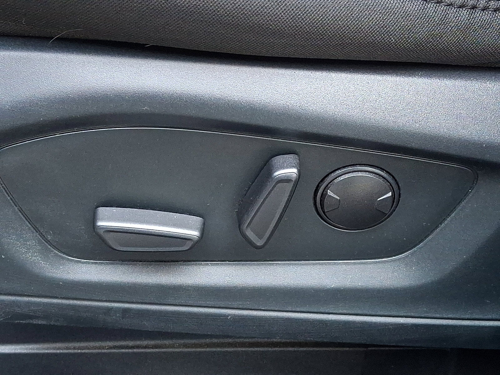 Certified 2021 Ford Explorer XLT image 15