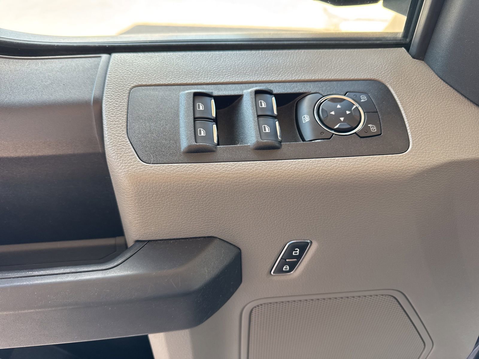 Certified 2018 Ford F150 XL w/ Equipment Group 101A Mid AWD/4WD image 24