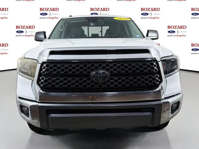 Used 2018 Toyota Tundra SR5 w/ SR5 Upgrade Package AWD/4WD image 2