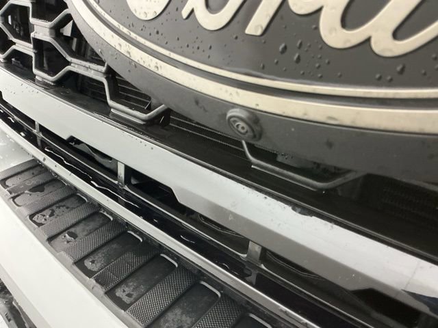 Certified 2025 Ford F350 Lariat w/ Black Appearance Package image 11