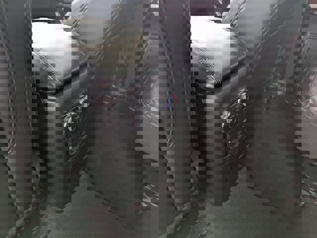 Certified 2022 Ford Explorer XLT w/ Equipment Group 202A image 29