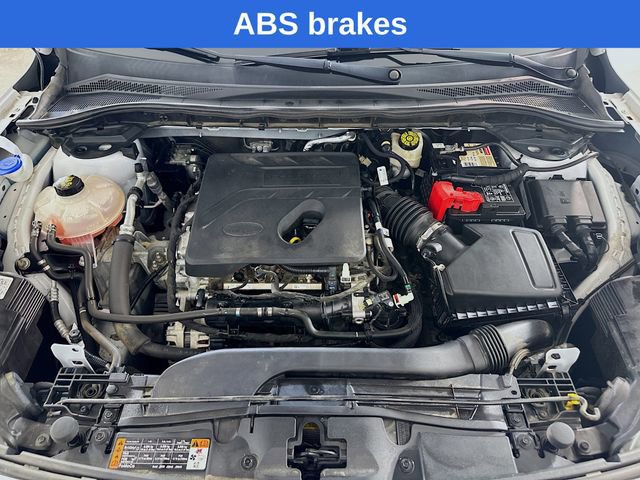 Certified 2020 Ford Escape SE image 27