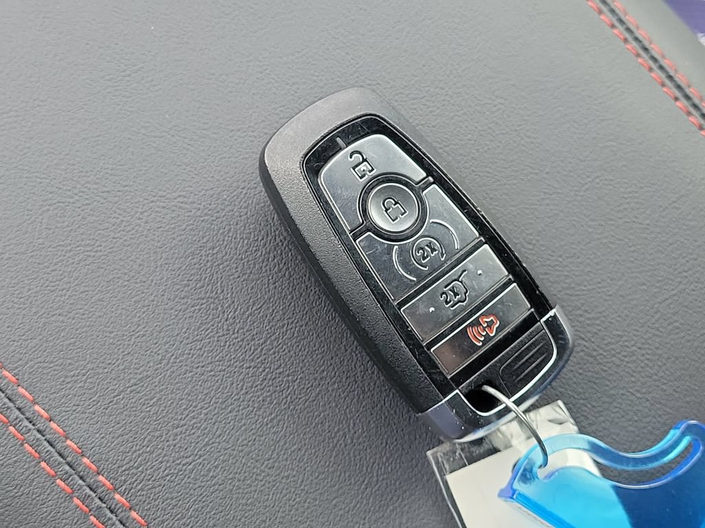 Certified 2025 Ford Explorer ST-Line w/ Premium Package RWD image 30
