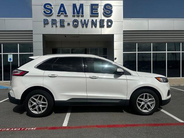 Certified 2022 Ford Edge SEL w/ Convenience Package AWD/4WD image 2