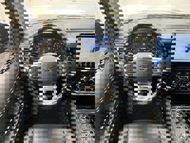 Certified 2023 Ford Expedition XLT image 16