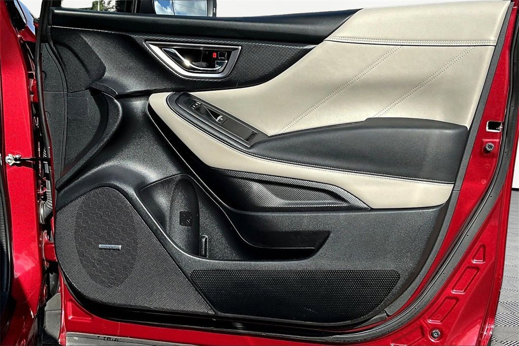 Used 2022 Subaru Forester Limited image 24