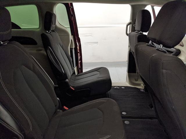 Used 2023 Chrysler Voyager LX FWD image 21