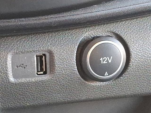 Certified 2022 Ford E-Transit Base w/ Load Area Protection Package image 23