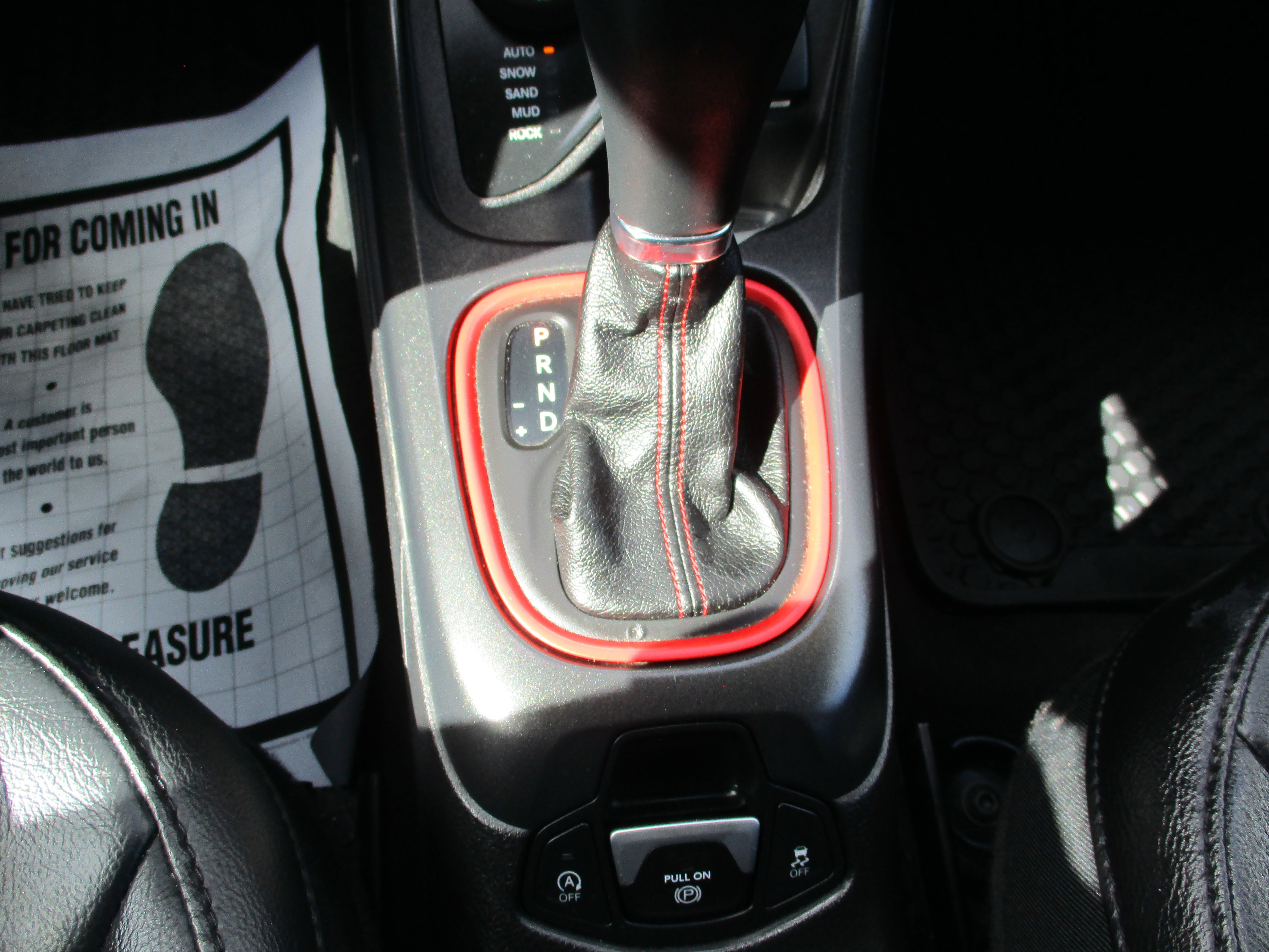 Used 2019 Jeep Compass Trailhawk image 19