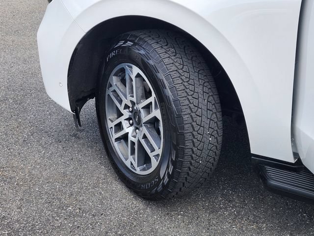 Certified 2025 Ford Expedition Active AWD/4WD image 41