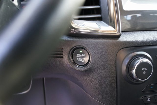 Certified 2022 Ford Ranger Lariat w/ Equipment Group 501A High image 19