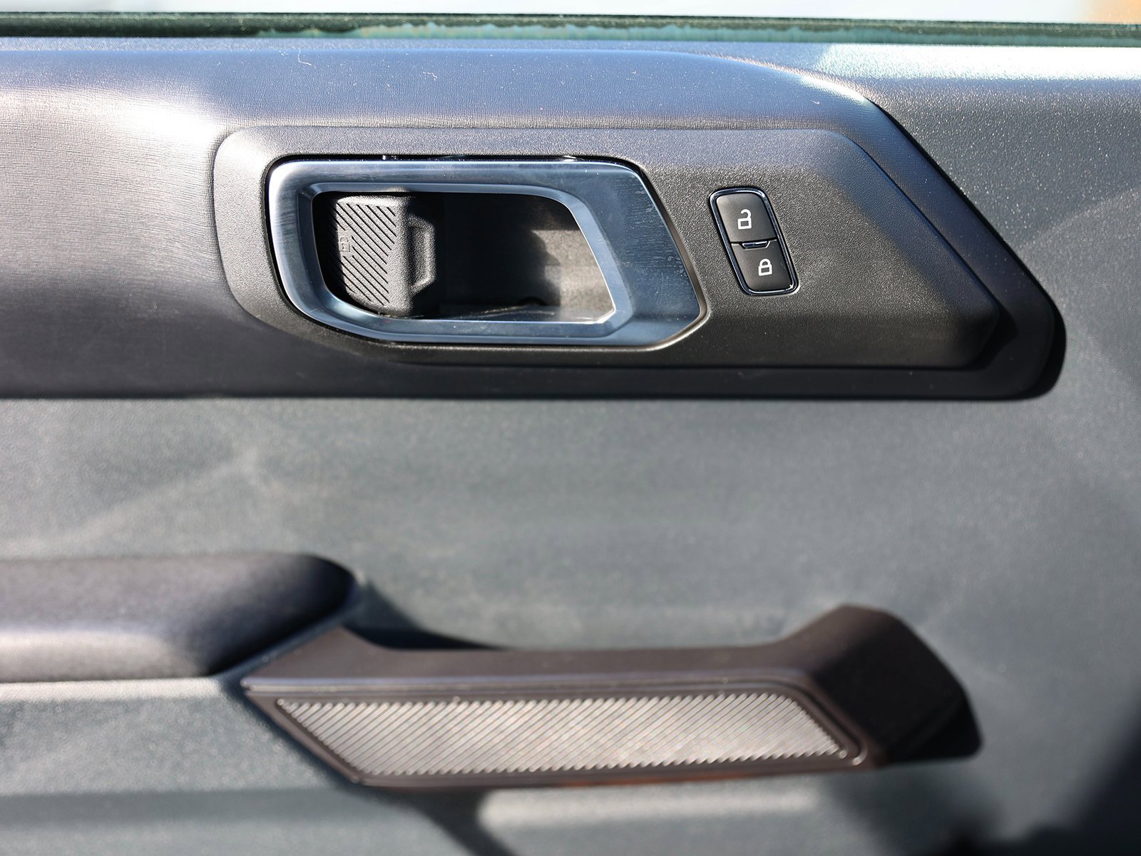 Certified 2024 Ford Bronco Badlands image 35