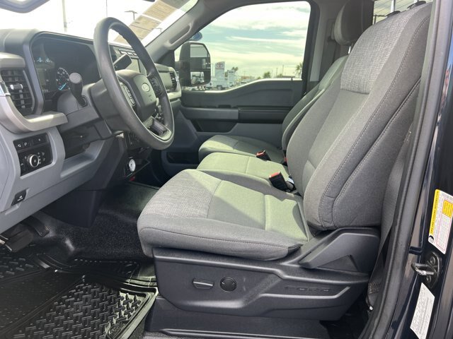 Certified 2023 Ford F250 XLT w/ 360-Degree Camera Package AWD/4WD image 12