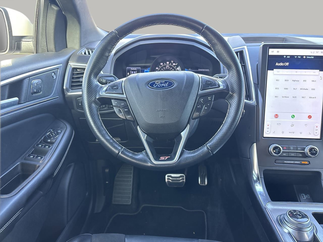 Certified 2023 Ford Edge ST w/ Cargo Accessory Package image 8