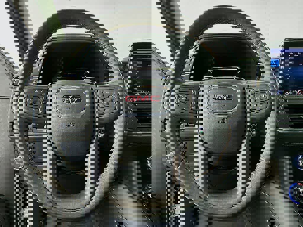 Used 2021 GMC Yukon AT4 image 19