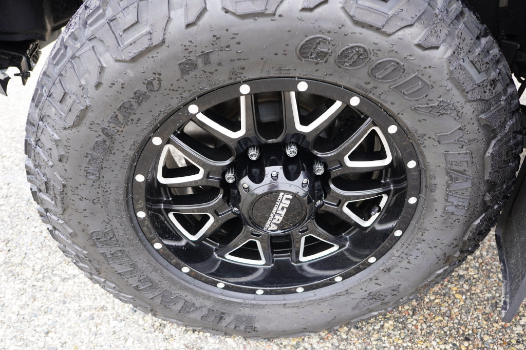 Certified 2026 Ford F350 Platinum AWD/4WD image 14