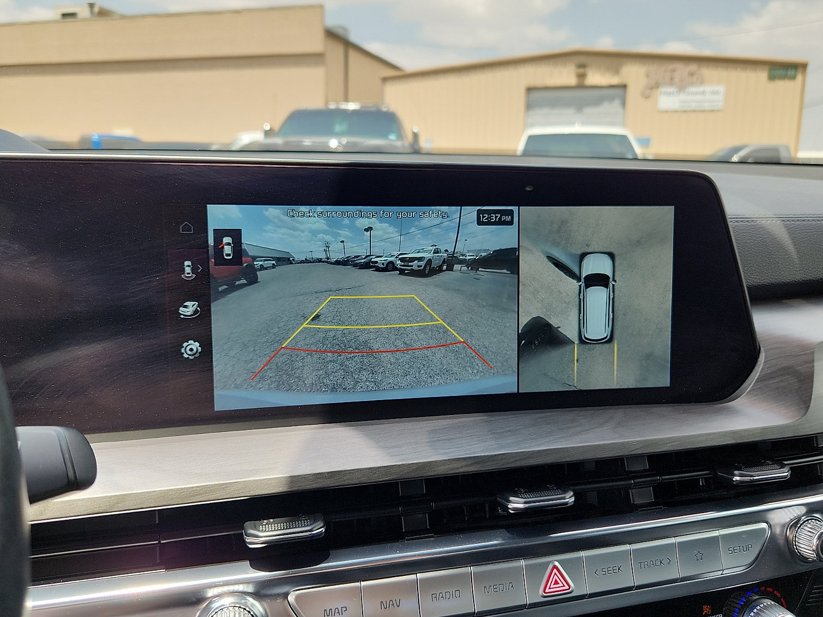 Used 2024 Kia Telluride SX Prestige X-Pro AWD/4WD image 11