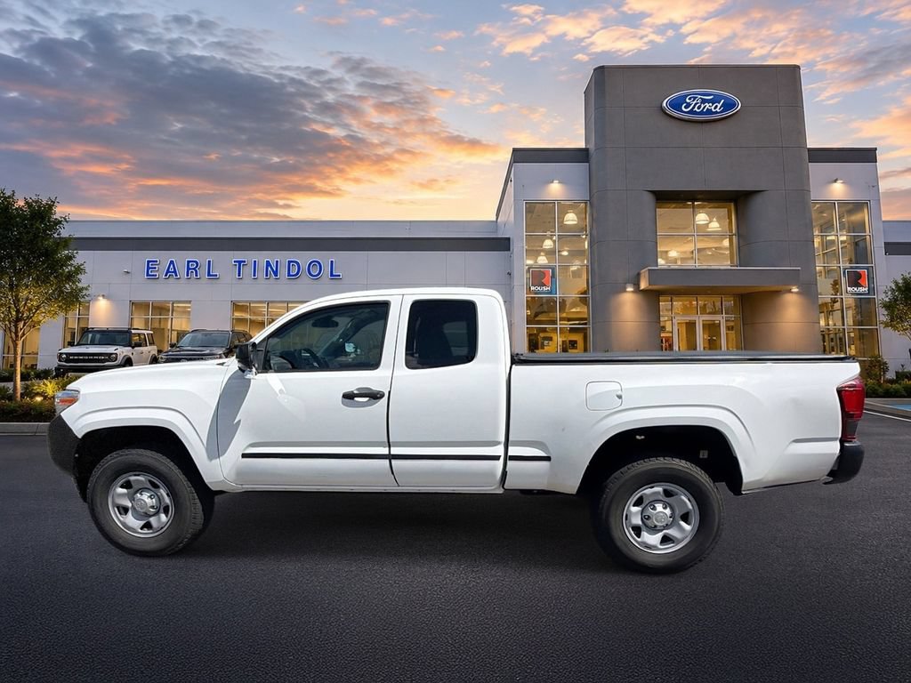 Used 2019 Toyota Tacoma SR RWD image 5