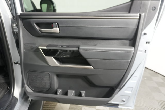 Used 2024 Toyota Tundra Limited AWD/4WD image 32