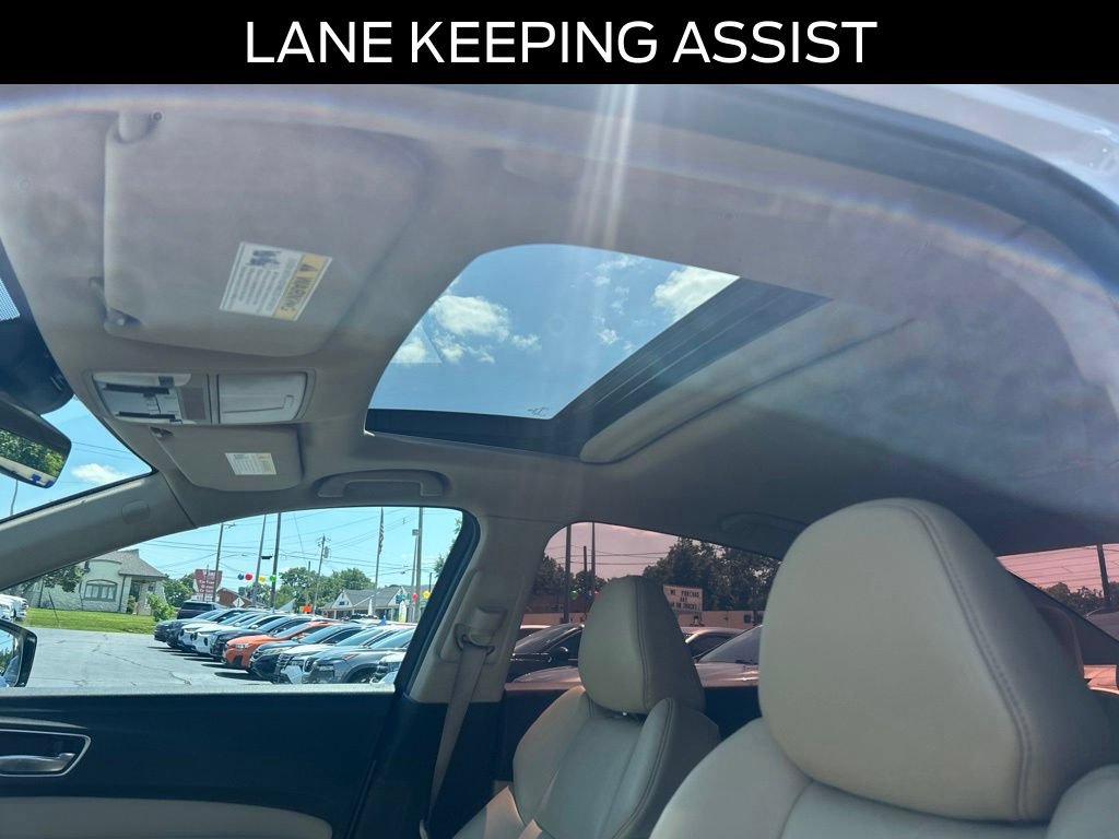 Used 2018 Acura TLX FWD image 18