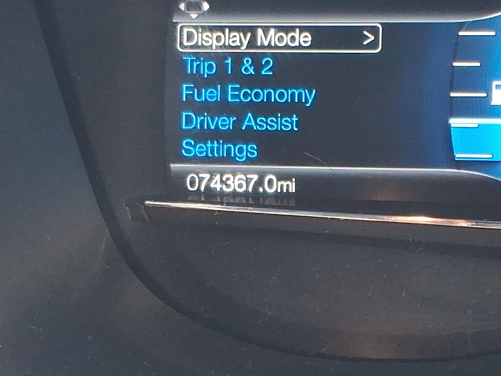 Certified 2019 Ford Explorer XLT w/ Equipment Group 202A AWD/4WD image 25