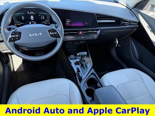 Used 2023 Kia Niro EX image 14