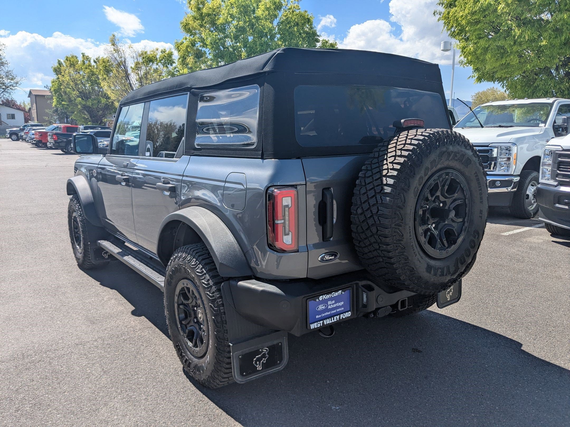 Certified 2023 Ford Bronco Wildtrak AWD/4WD image 10
