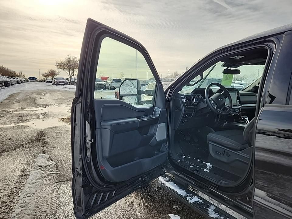 Certified 2023 Ford F150 XLT w/ Equipment Group 302A High image 5