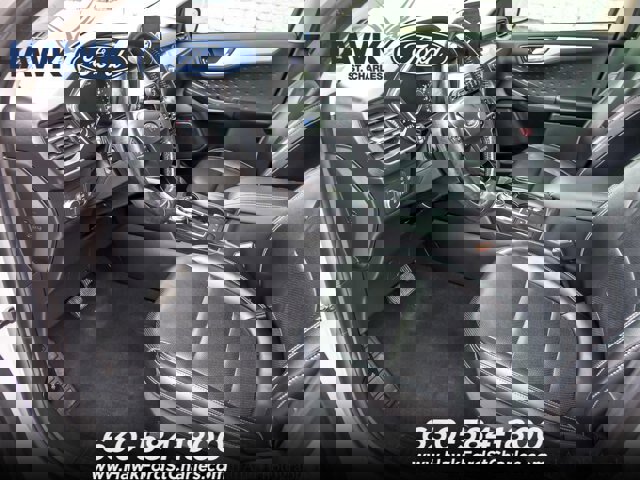 Certified 2020 Ford Escape SEL image 10