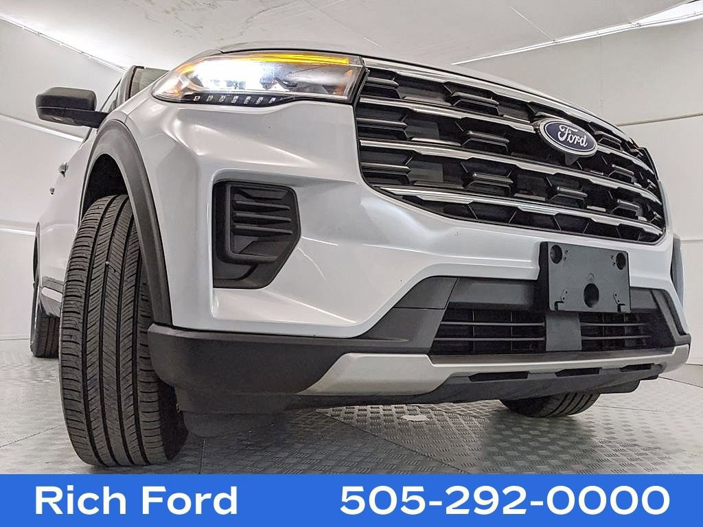 Certified 2025 Ford Explorer Active image 23