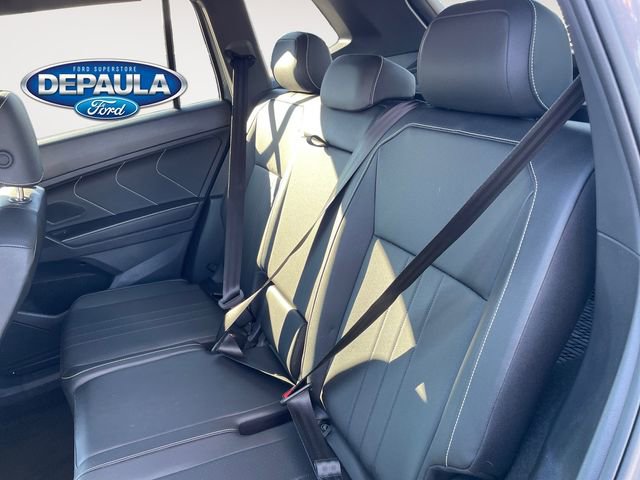Used 2024 Volkswagen Tiguan SE R-Line image 17