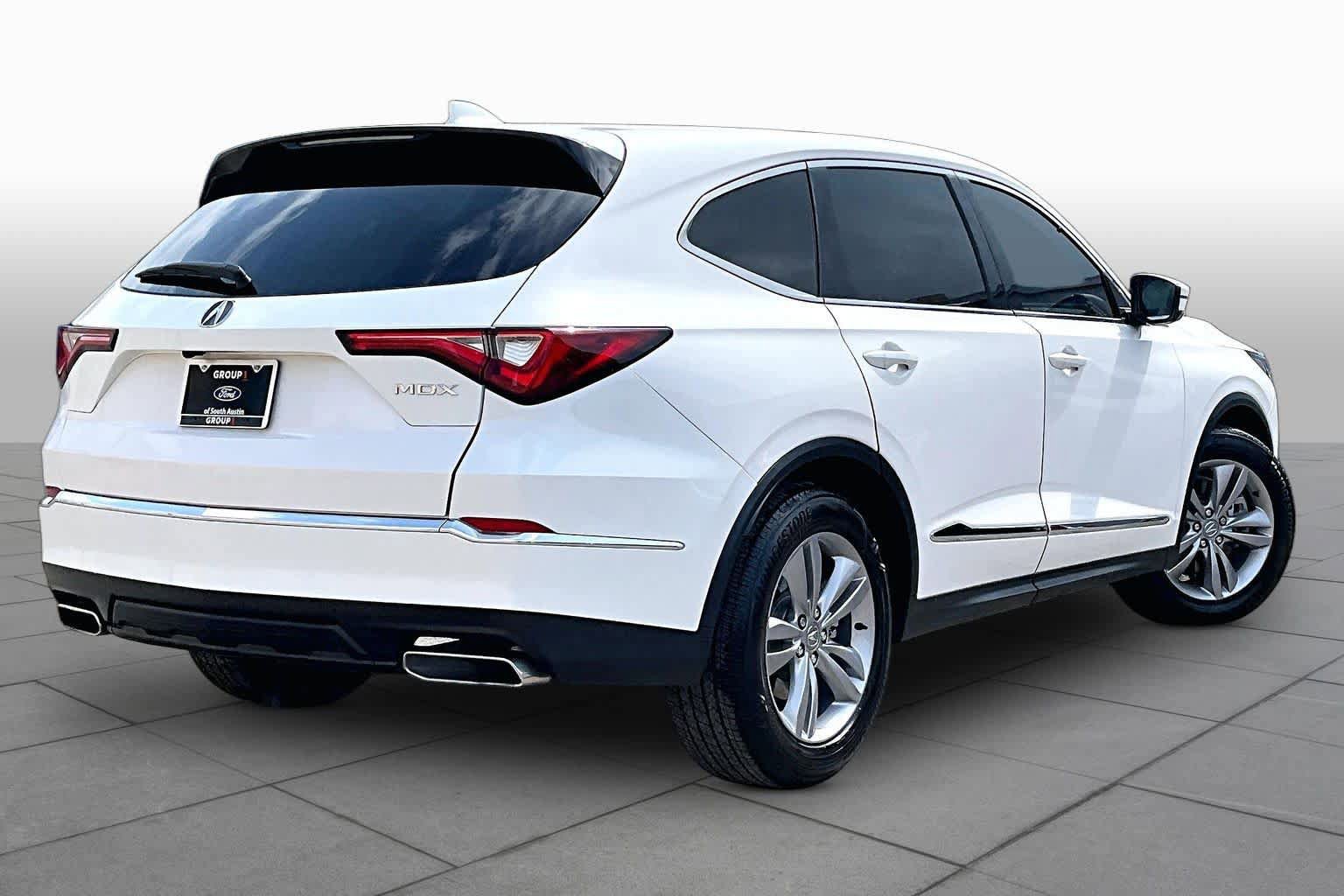 Used 2024 Acura MDX FWD image 13