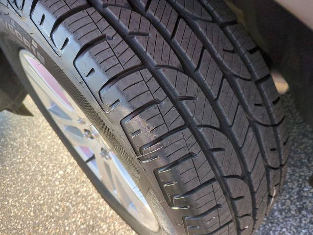 Certified 2018 Ford Explorer XLT AWD/4WD image 26